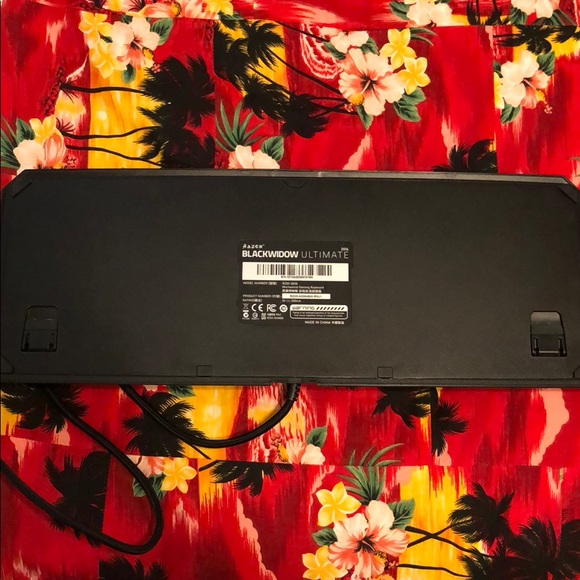 RAZOR Gaming Keyboard - Picture 4 of 4